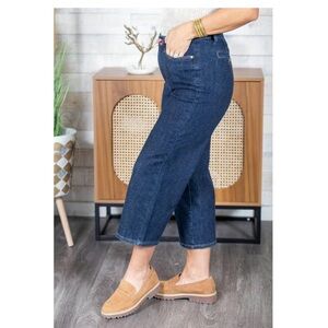 Judy Blue Tummy Control Top Tailored crop Wide Leg size 9